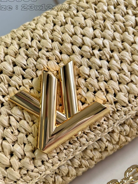 AAA Replica Ru LOUIS VUITTON West-23.5*12*7CM Twist 0803